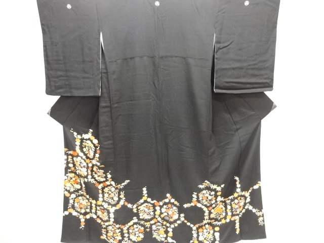 アンティーク　破れ亀甲に草花模様刺繍留袖(比翼付き)